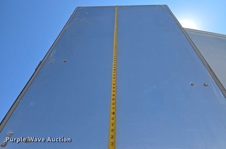 image for item DR3966 2004 Utility VS2DC dry van trailer