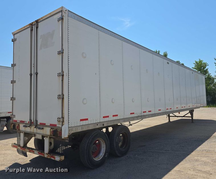 image for item DR3968 2013 Wabash DVCVHPC dry van trailer