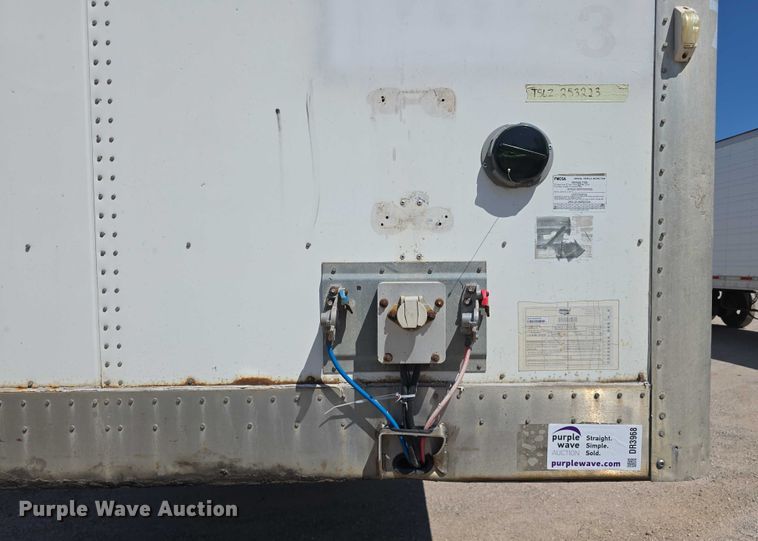image for item DR3968 2013 Wabash DVCVHPC dry van trailer