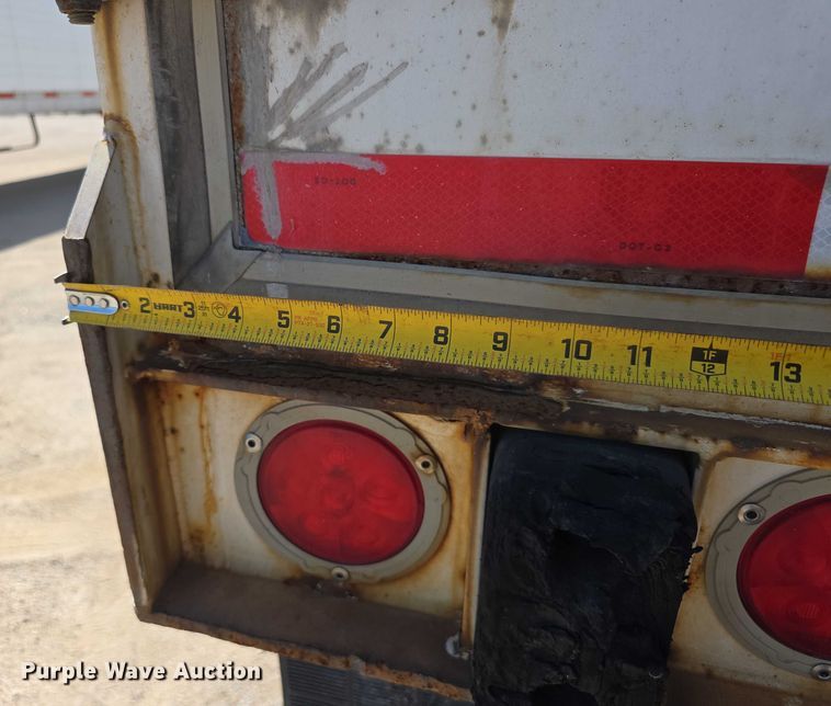 image for item DR3968 2013 Wabash DVCVHPC dry van trailer