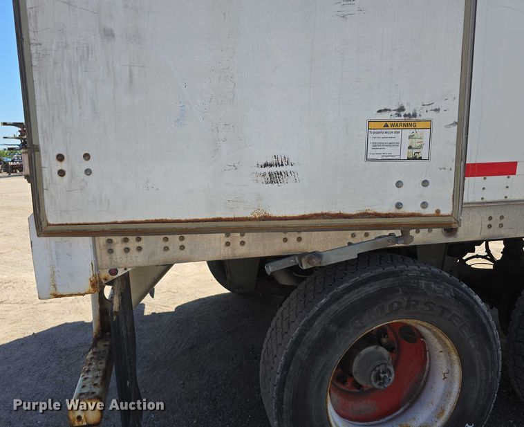 image for item DR3968 2013 Wabash DVCVHPC dry van trailer