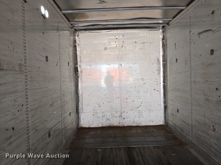 image for item DR3968 2013 Wabash DVCVHPC dry van trailer