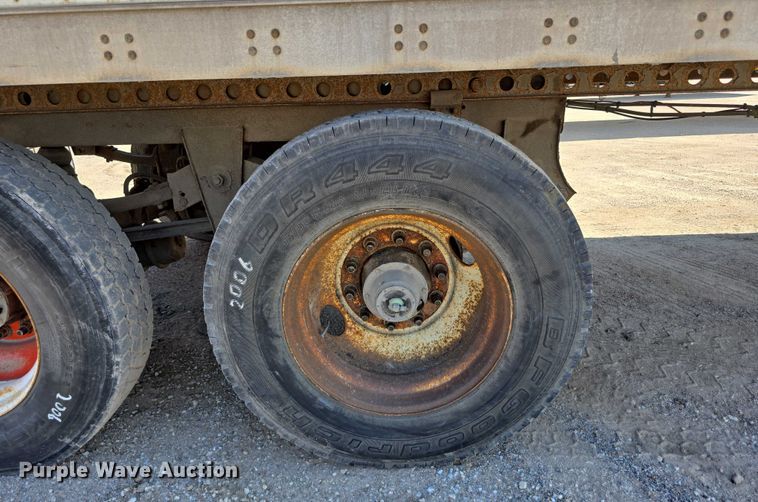 image for item DR3968 2013 Wabash DVCVHPC dry van trailer