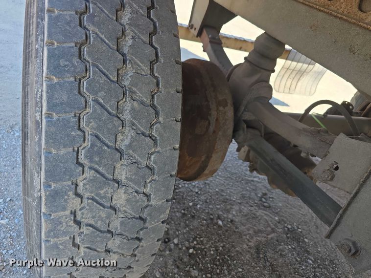 image for item DR3968 2013 Wabash DVCVHPC dry van trailer