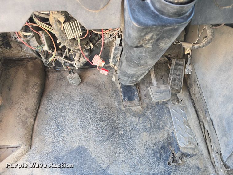 image for item DR3969 2003 Workhorse Custom Chassis P42 delivery truck