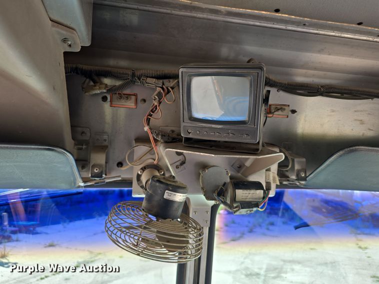 image for item DR3969 2003 Workhorse Custom Chassis P42 delivery truck