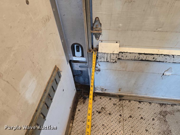 image for item DR3969 2003 Workhorse Custom Chassis P42 delivery truck