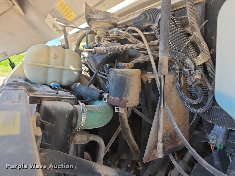 image for item DR3969 2003 Workhorse Custom Chassis P42 delivery truck