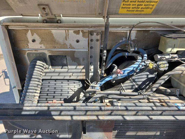 image for item DR3969 2003 Workhorse Custom Chassis P42 delivery truck