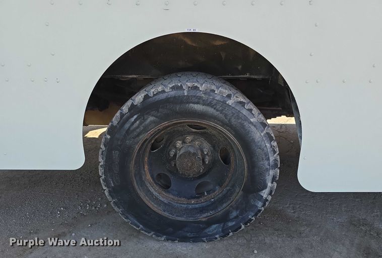 image for item DR3969 2003 Workhorse Custom Chassis P42 delivery truck