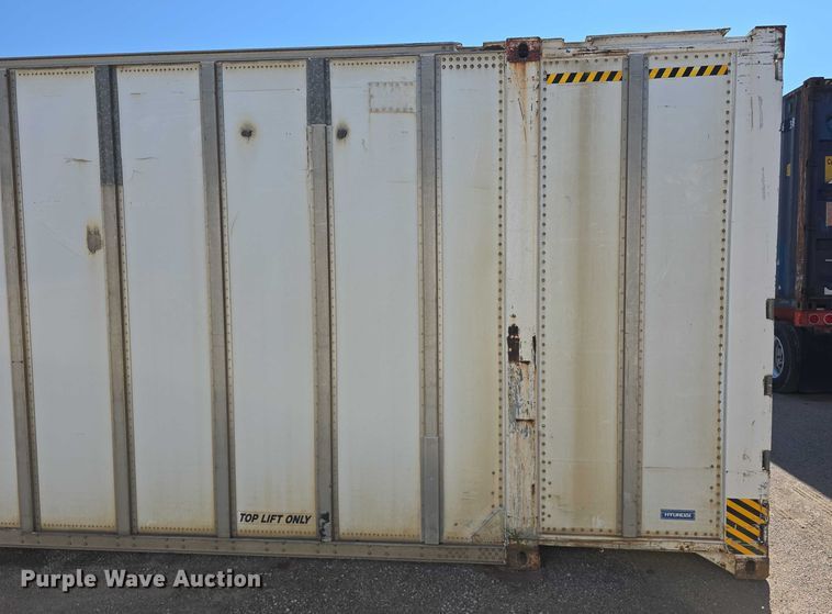 image for item DR3971 1994 Hyundai HDM-48WH-A8100R1 shipping container