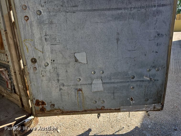 image for item DR3971 1994 Hyundai HDM-48WH-A8100R1 shipping container