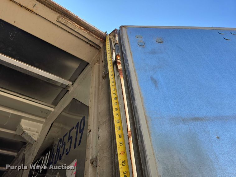 image for item DR3973 1993 Hyundai HDM-48WH-A8100 shipping container