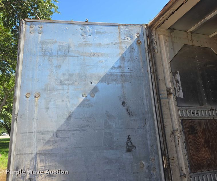 image for item DR3974 1993 Hyundai HDM-48WH-A8100R1 shipping container