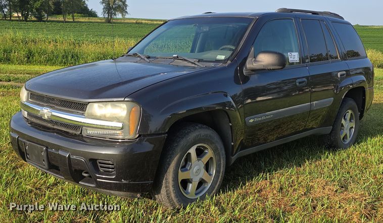 image for item DR3981 2004 Chevrolet TrailBlazer LS SUV