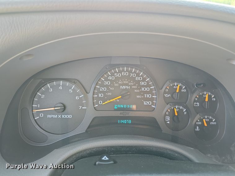 image for item DR3981 2004 Chevrolet TrailBlazer LS SUV