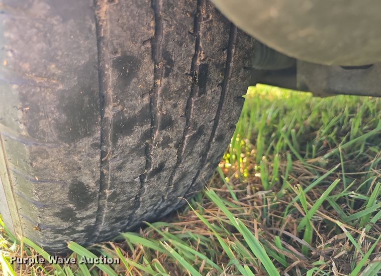 image for item DR3981 2004 Chevrolet TrailBlazer LS SUV