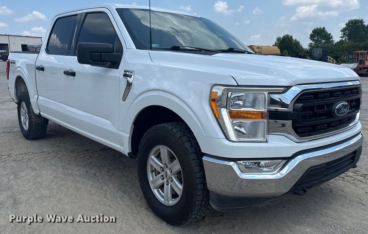 image for item DS3856 2022 Ford F150 XLT SuperCrew pickup truck