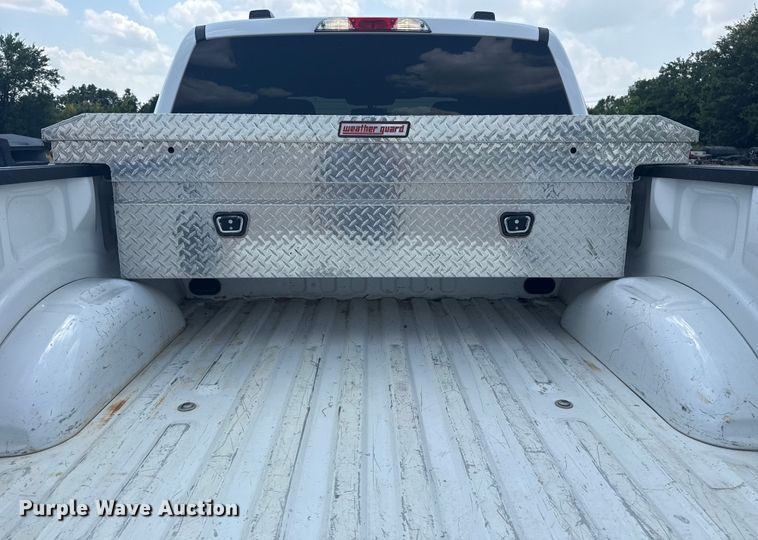 image for item DS3856 2022 Ford F150 XLT SuperCrew pickup truck