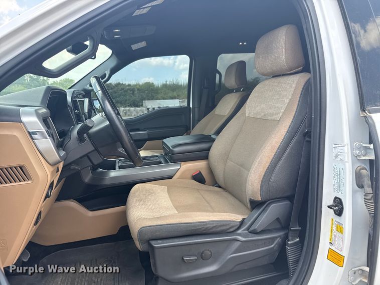 image for item DS3856 2022 Ford F150 XLT SuperCrew pickup truck