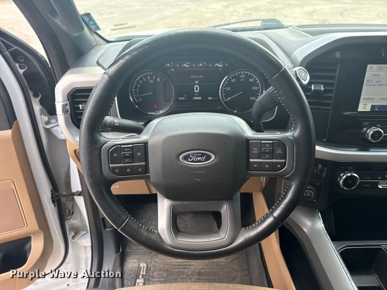 image for item DS3856 2022 Ford F150 XLT SuperCrew pickup truck