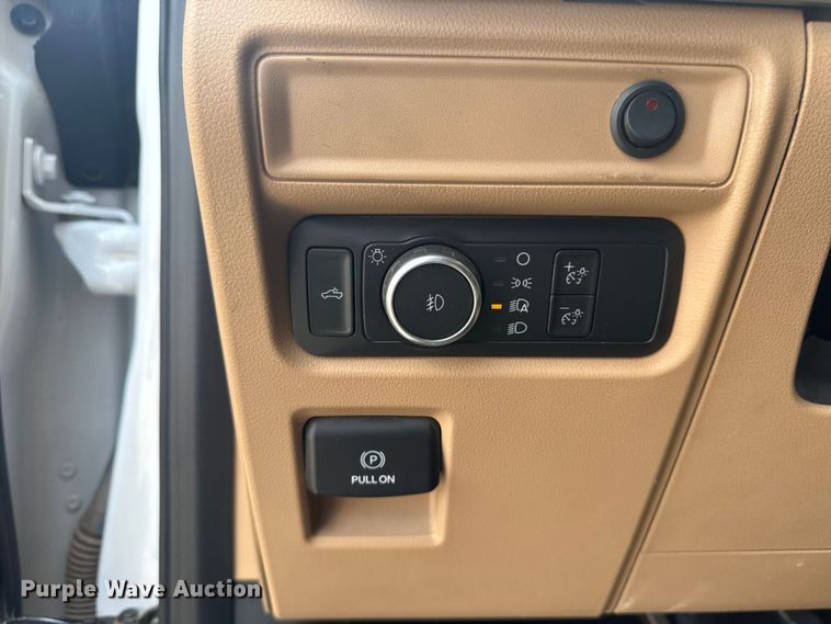 image for item DS3856 2022 Ford F150 XLT SuperCrew pickup truck