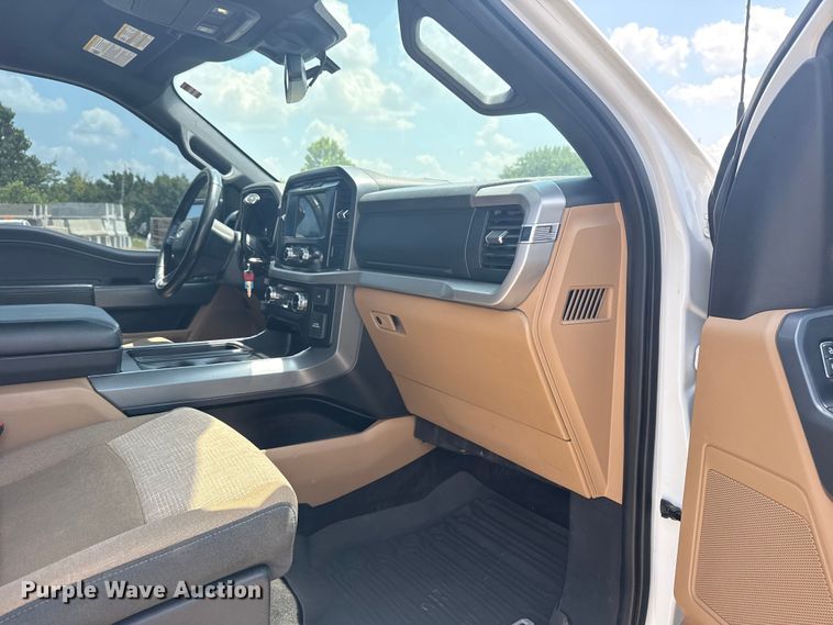 image for item DS3856 2022 Ford F150 XLT SuperCrew pickup truck