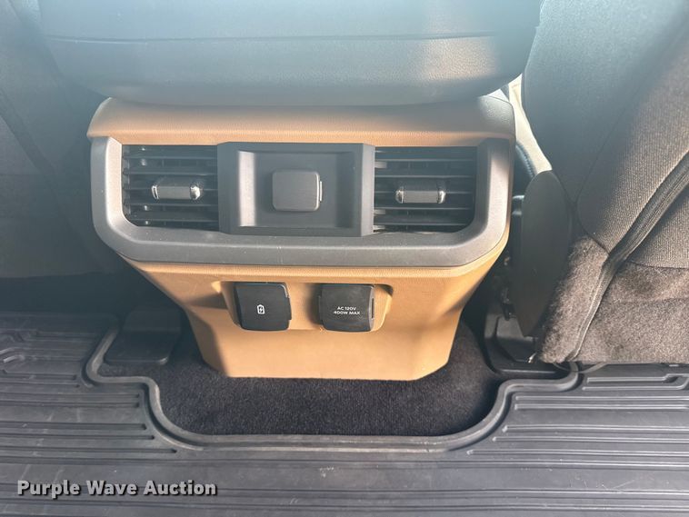 image for item DS3856 2022 Ford F150 XLT SuperCrew pickup truck