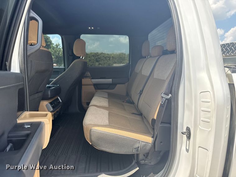 image for item DS3856 2022 Ford F150 XLT SuperCrew pickup truck