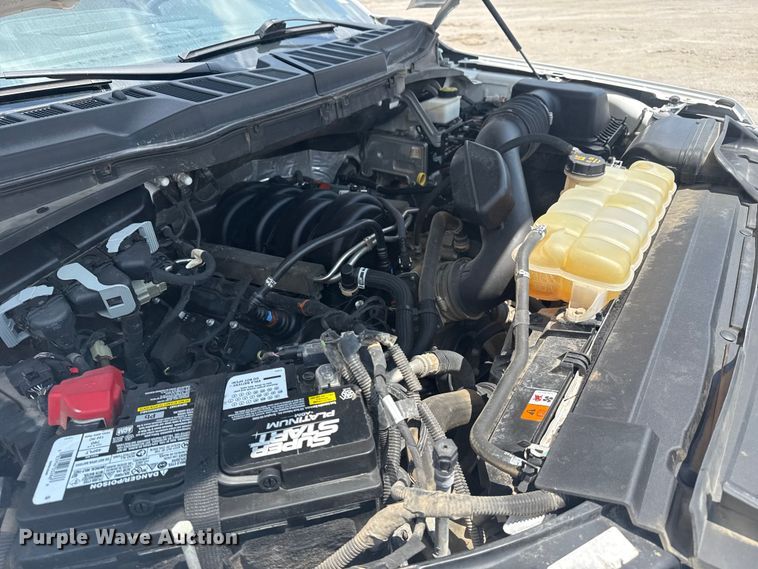 image for item DS3856 2022 Ford F150 XLT SuperCrew pickup truck