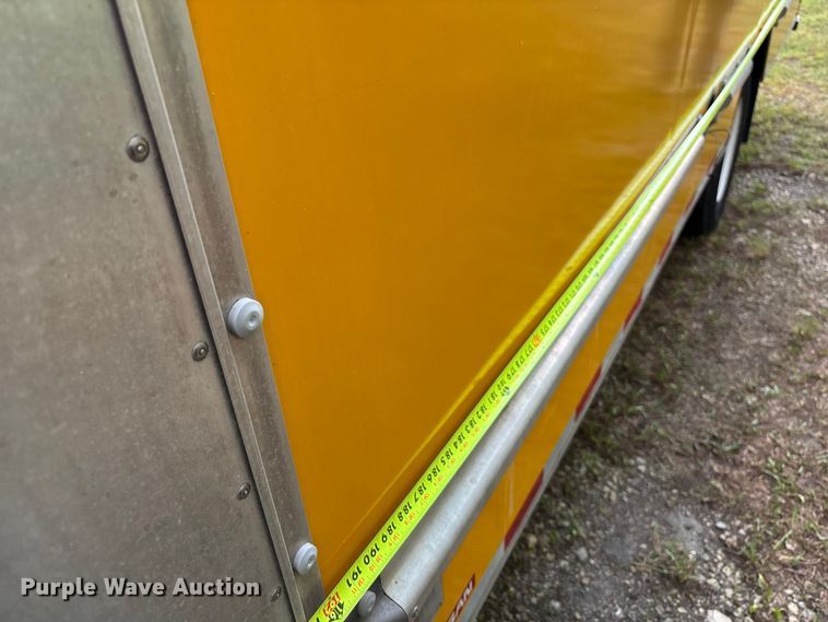 image for item DT3250 2019 GMC Savana G3500 box truck