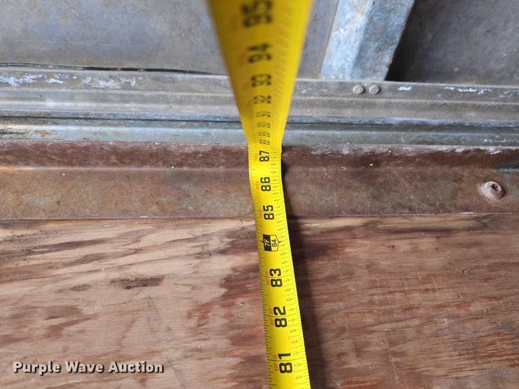 image for item DT6975 1991 International 8100 box truck