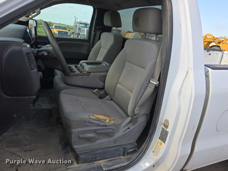 image for item DT6978 2016 Chevrolet Silverado 1500 pickup truck