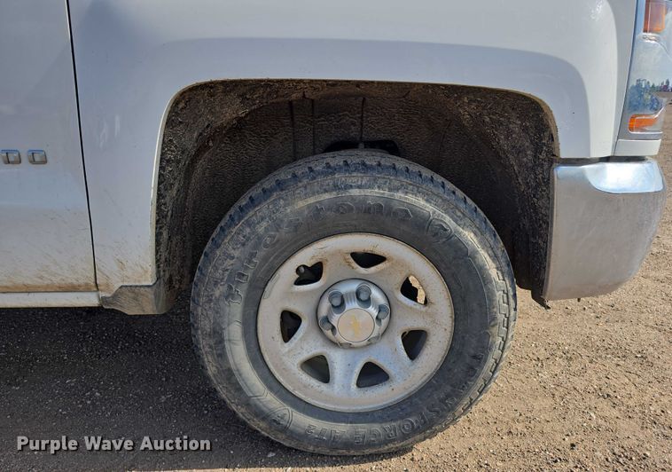 image for item DT6978 2016 Chevrolet Silverado 1500 pickup truck