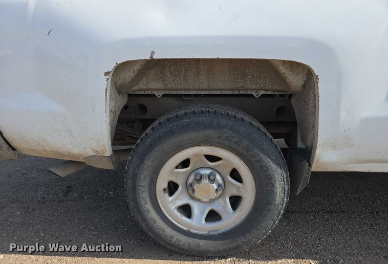 image for item DT6978 2016 Chevrolet Silverado 1500 pickup truck