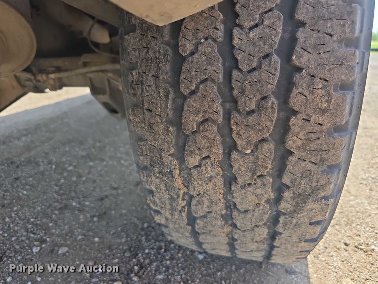 image for item DT6978 2016 Chevrolet Silverado 1500 pickup truck