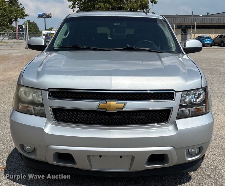 image for item DU1260 2014 Chevrolet Suburban SUV