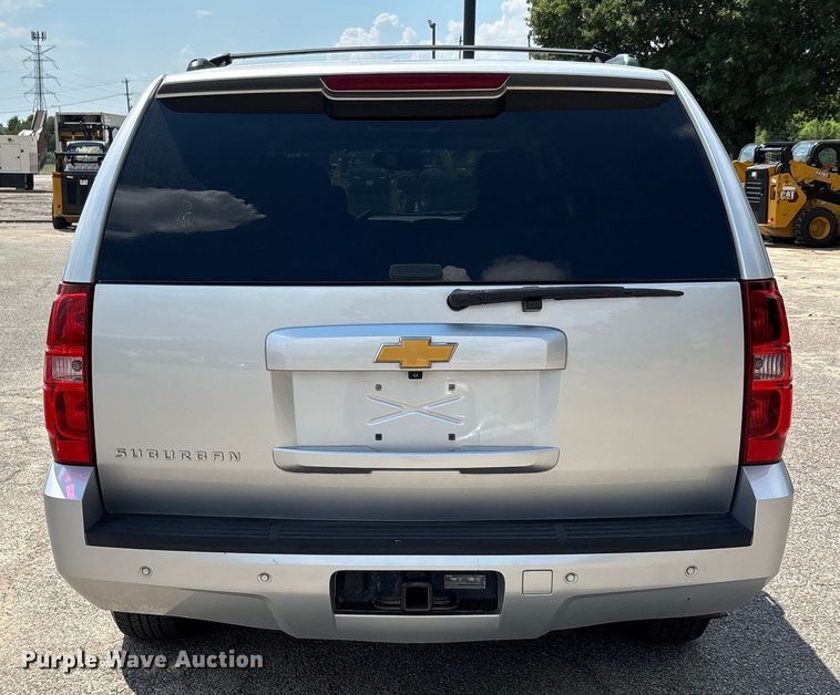 image for item DU1260 2014 Chevrolet Suburban SUV