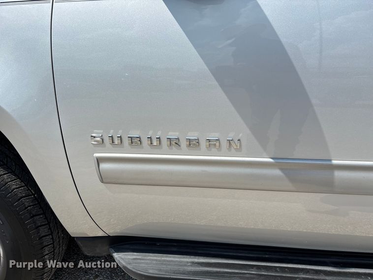 image for item DU1260 2014 Chevrolet Suburban SUV