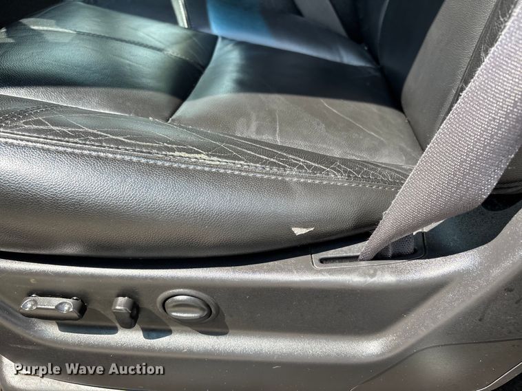 image for item DU1260 2014 Chevrolet Suburban SUV