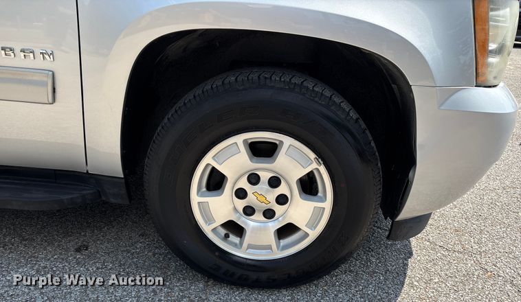 image for item DU1260 2014 Chevrolet Suburban SUV