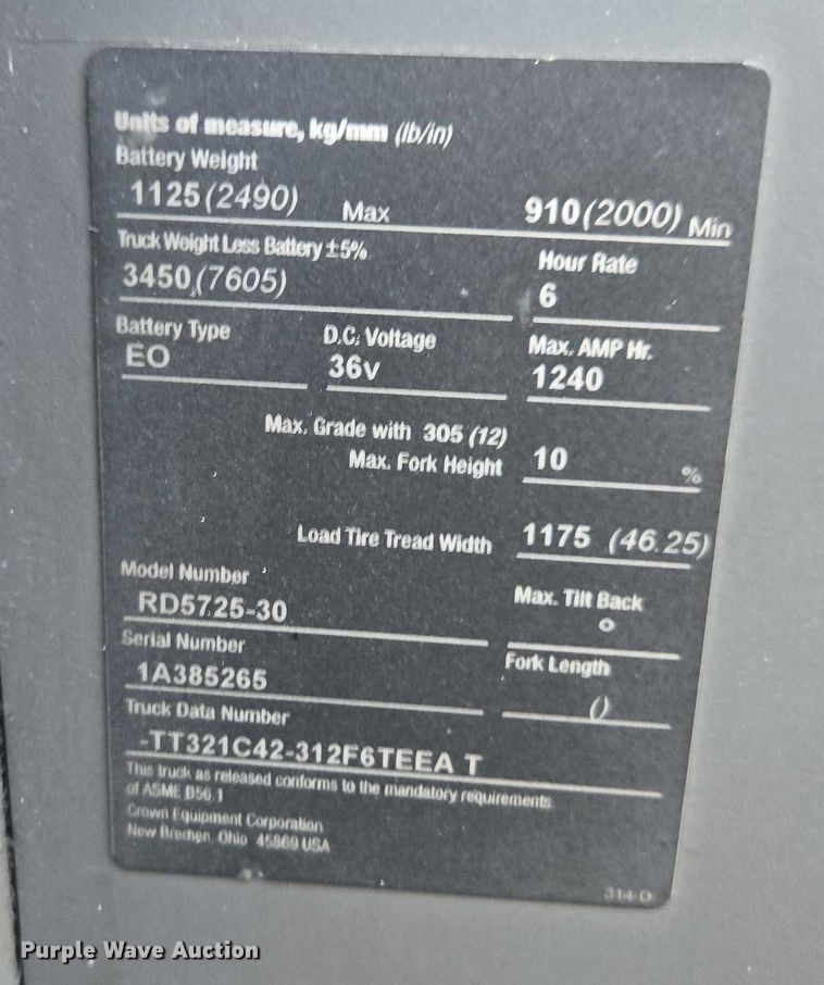 image for item DU2506 2012 Crown RD5725-30 reach truck