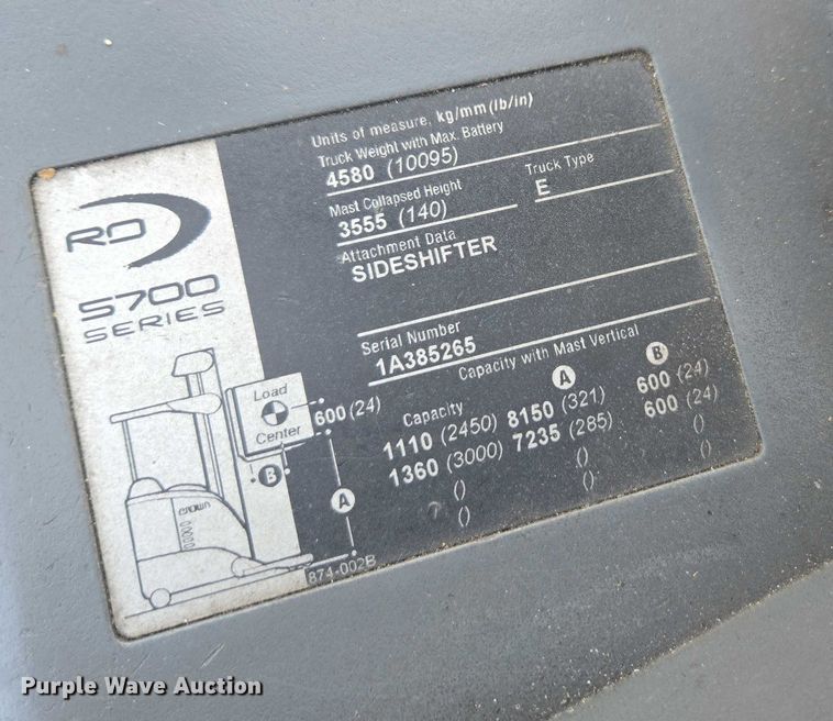 image for item DU2506 2012 Crown RD5725-30 reach truck