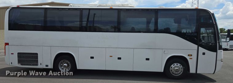 image for item DU7957 2009 Sunliner Coach coach bus