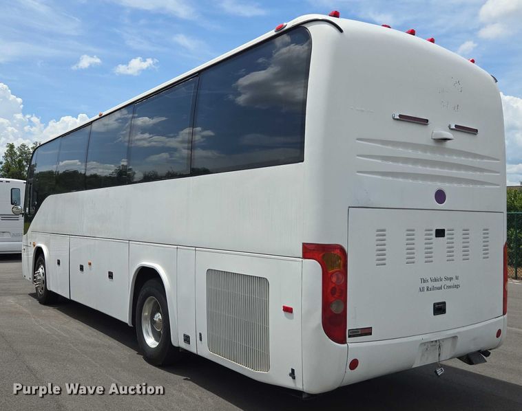 image for item DU7957 2009 Sunliner Coach coach bus