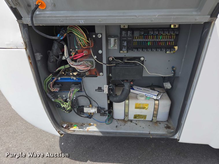 image for item DU7957 2009 Sunliner Coach coach bus