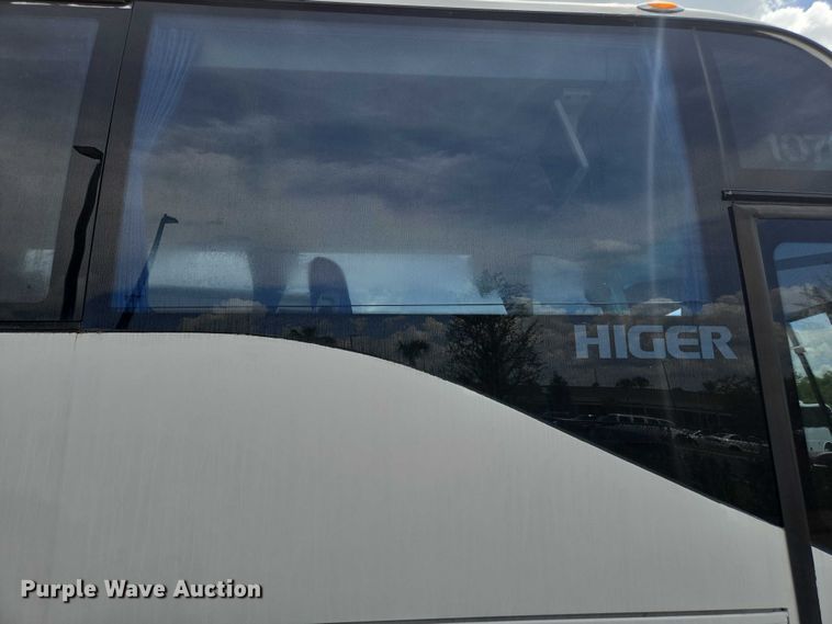 image for item DU7957 2009 Sunliner Coach coach bus