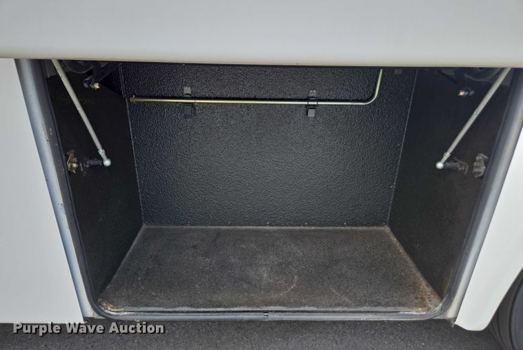 image for item DU7957 2009 Sunliner Coach coach bus