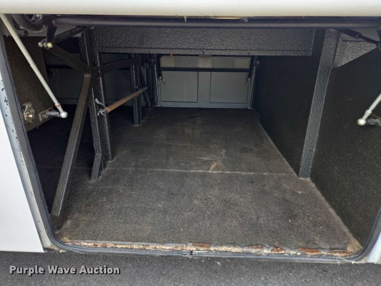 image for item DU7957 2009 Sunliner Coach coach bus