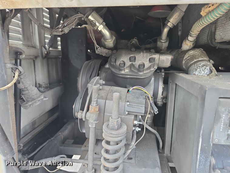 image for item DU7957 2009 Sunliner Coach coach bus